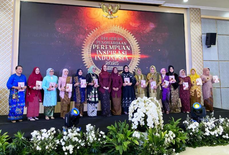 IPEMI Anugerahkan “Perempuan Inspirasi Indonesia 2025” & Gelar Pameran “Perempuan Tangguh Mengubah Peradaban”