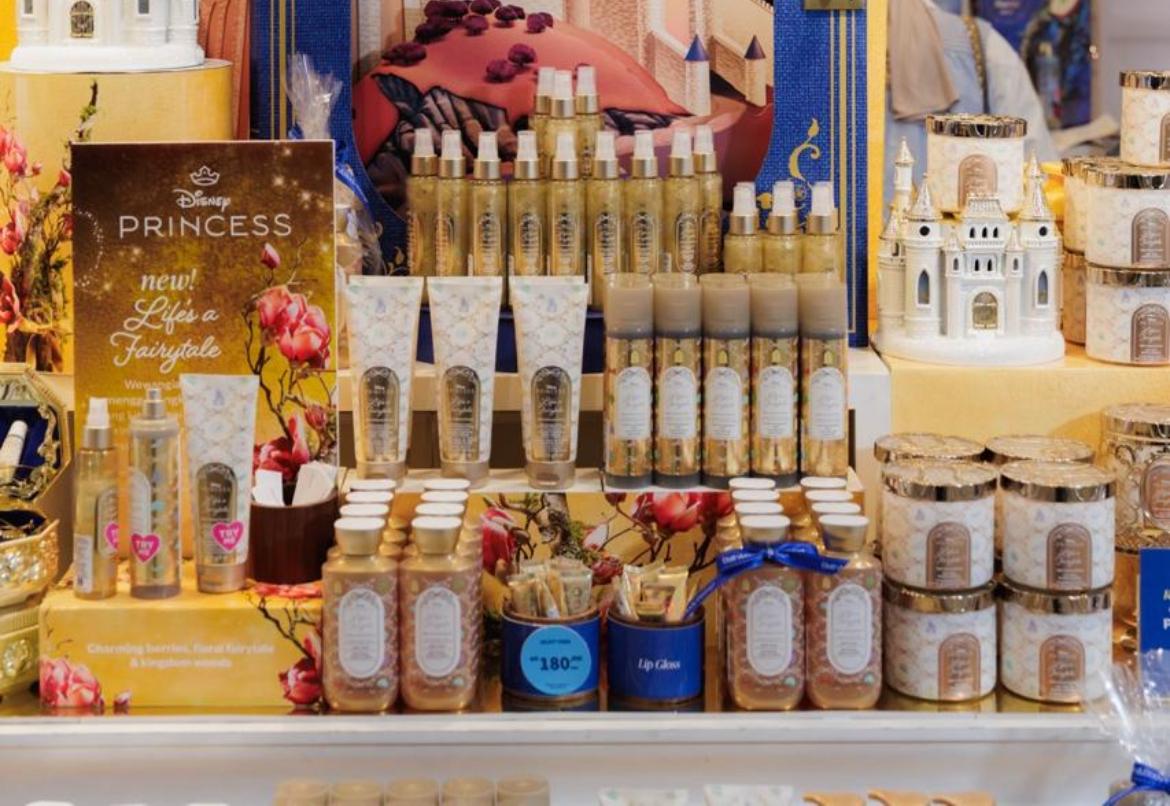 bath-body-works-rilis-tujuh-varian-aroma-baru-terinspirasi-dari-disney-princess-ikonis